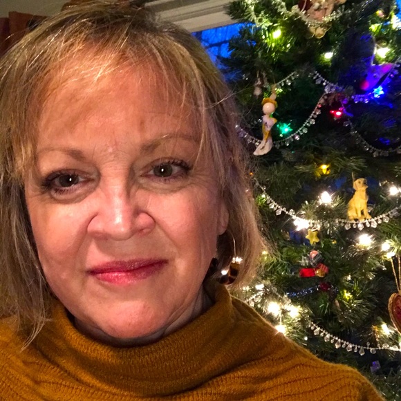 Meet your Posher, Janna - Picture 1 of 1